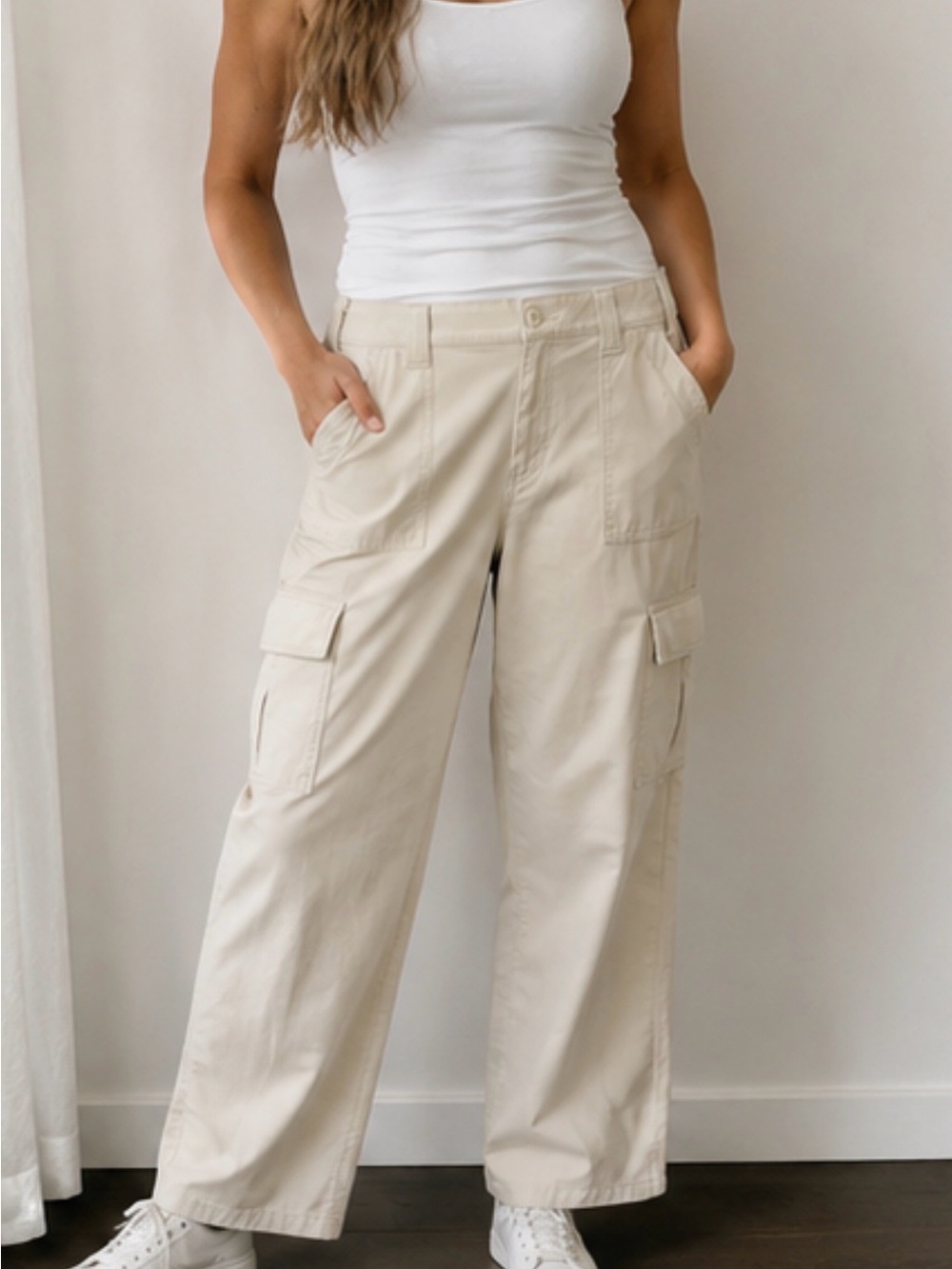 American Eagle Outfitters Beige Wide-Leg Cargo Pants